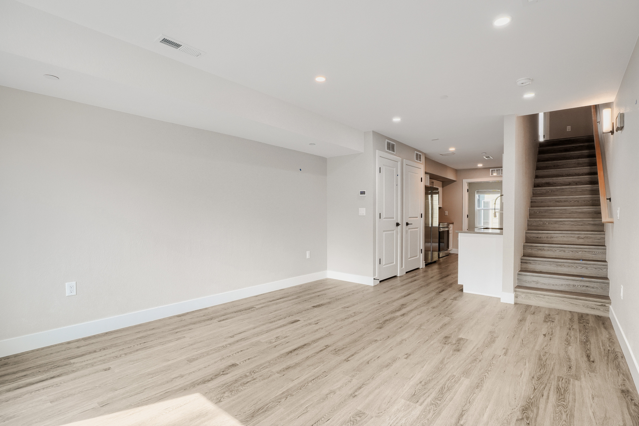 1652 N Lafayette Street Unit# 2