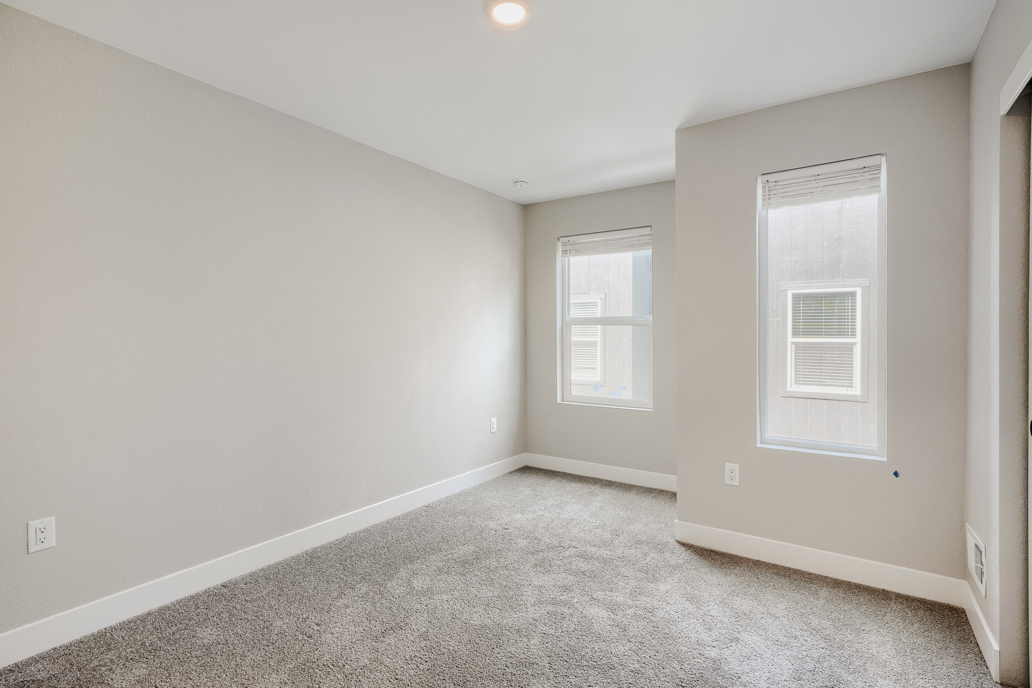 1652 N Lafayette Street Unit# 2