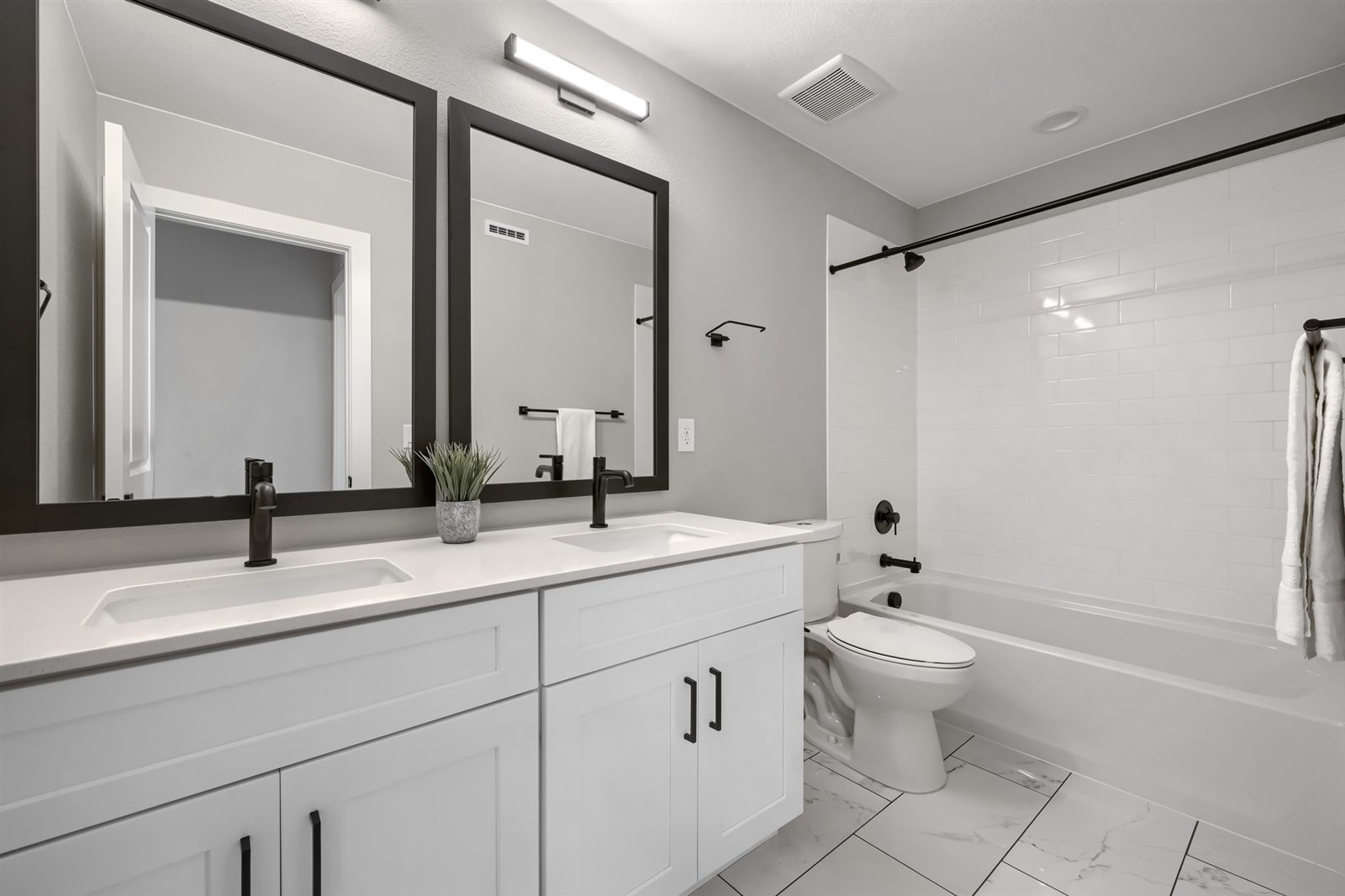 5516 Clay Court