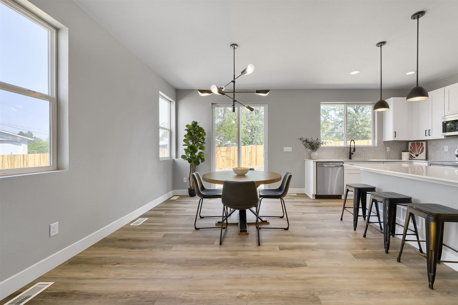 5516 Clay Court